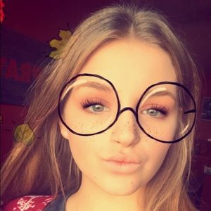 Meet your Posher, Hanna